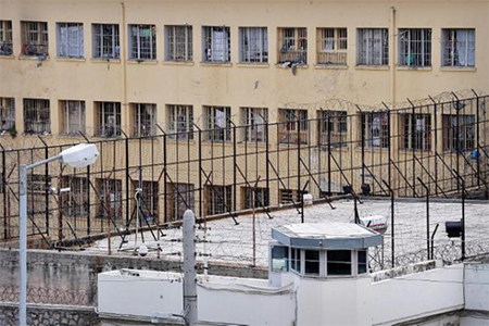 La cárcel de Korydallos en Atenas Enfrentamientos de grupos rivales en una prisión de Atenas